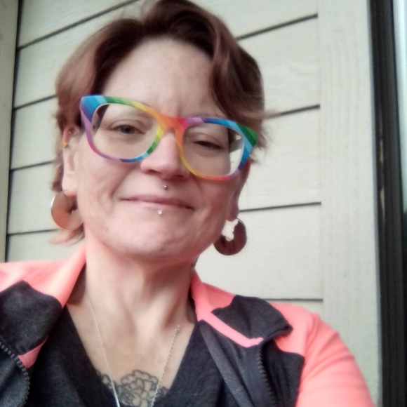 Meet your Posher, Candy - Picture 1 of 1